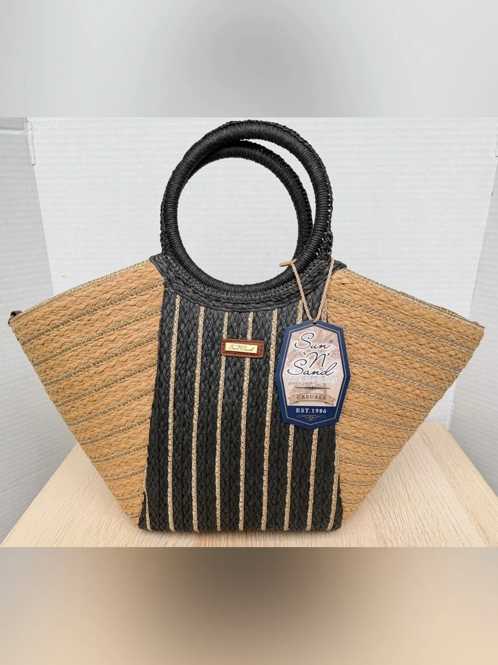 Sun N’ Sand Straw Shoulder Tote Bag Tan Black Gold NWT